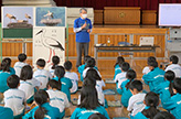 地元小学校でのコウノトリの生態と環境保全学習会