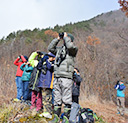 地元小学生を対象としたイヌワシ観察会